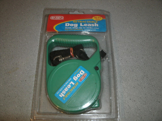 Base4 Retractable Dog Leash. 10100. New.