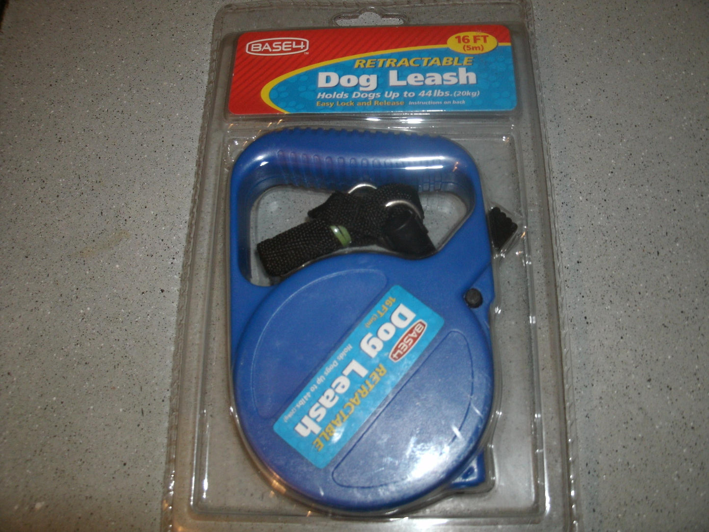 Base4 Retractable Dog Leash. 10100. New.