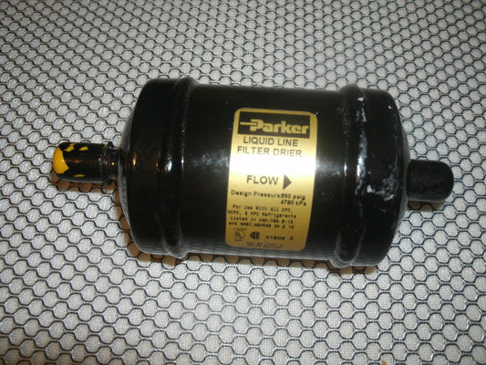 Parker 083S Liquid Line Filter Dryer. 3/8". New.
