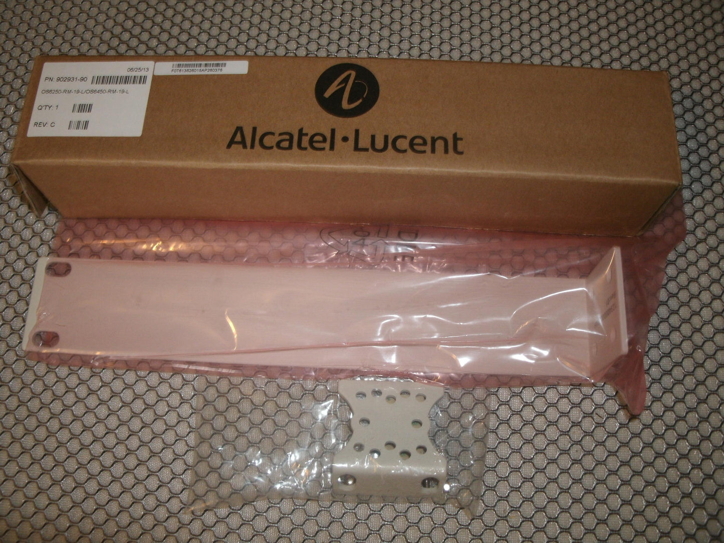 Alcatel-Lucent 902931-90 Bracket. New.