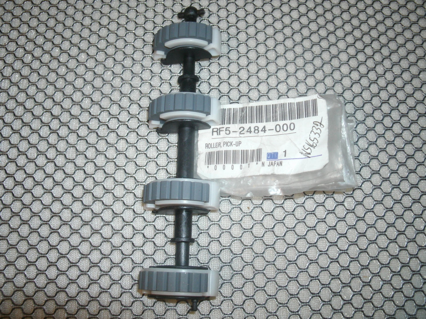 HP RF5-2484-000 Pickup Roller Assembly Shaft.