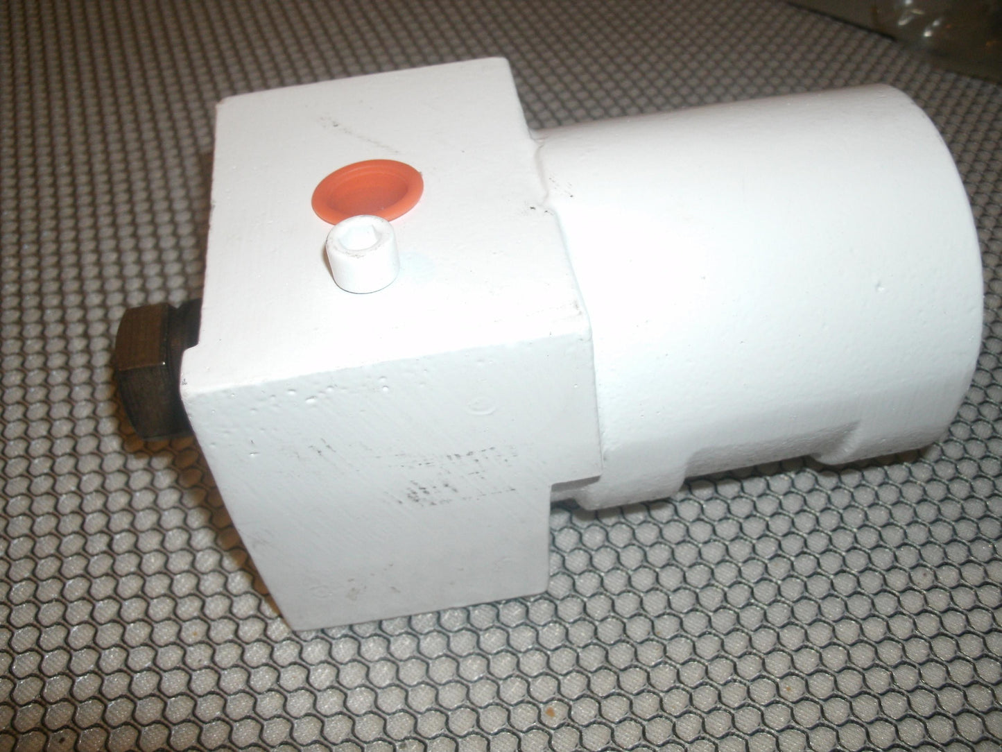 Flow Valve RB13041. New.
