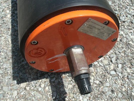 Van Der Graaf NS75641 Conveyor Roller. Used.