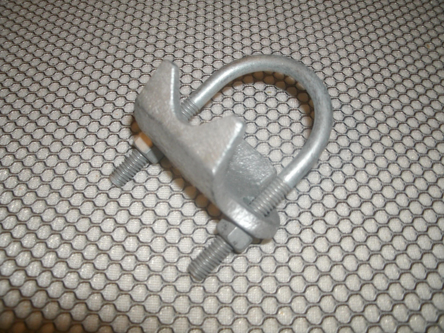 SCI 1 1/4" Conduit Cable Tray Clamp. New. 35 Clamps Per Order.