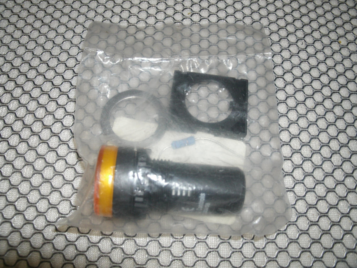 Baco S20SA/SB Yellow 24V AC/DC LED Indicator Light Kit.