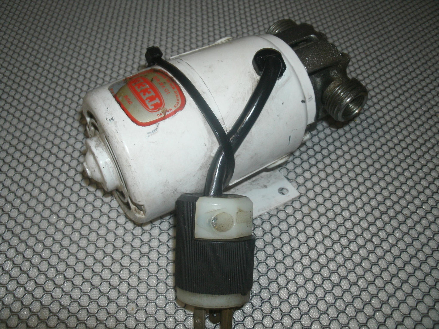 Teel 1P579E Pump. Used.