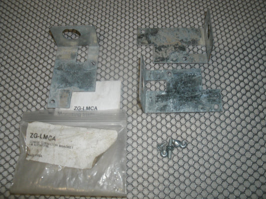 Belimo ZG-LMCA Conduit Connector Bracket. New.