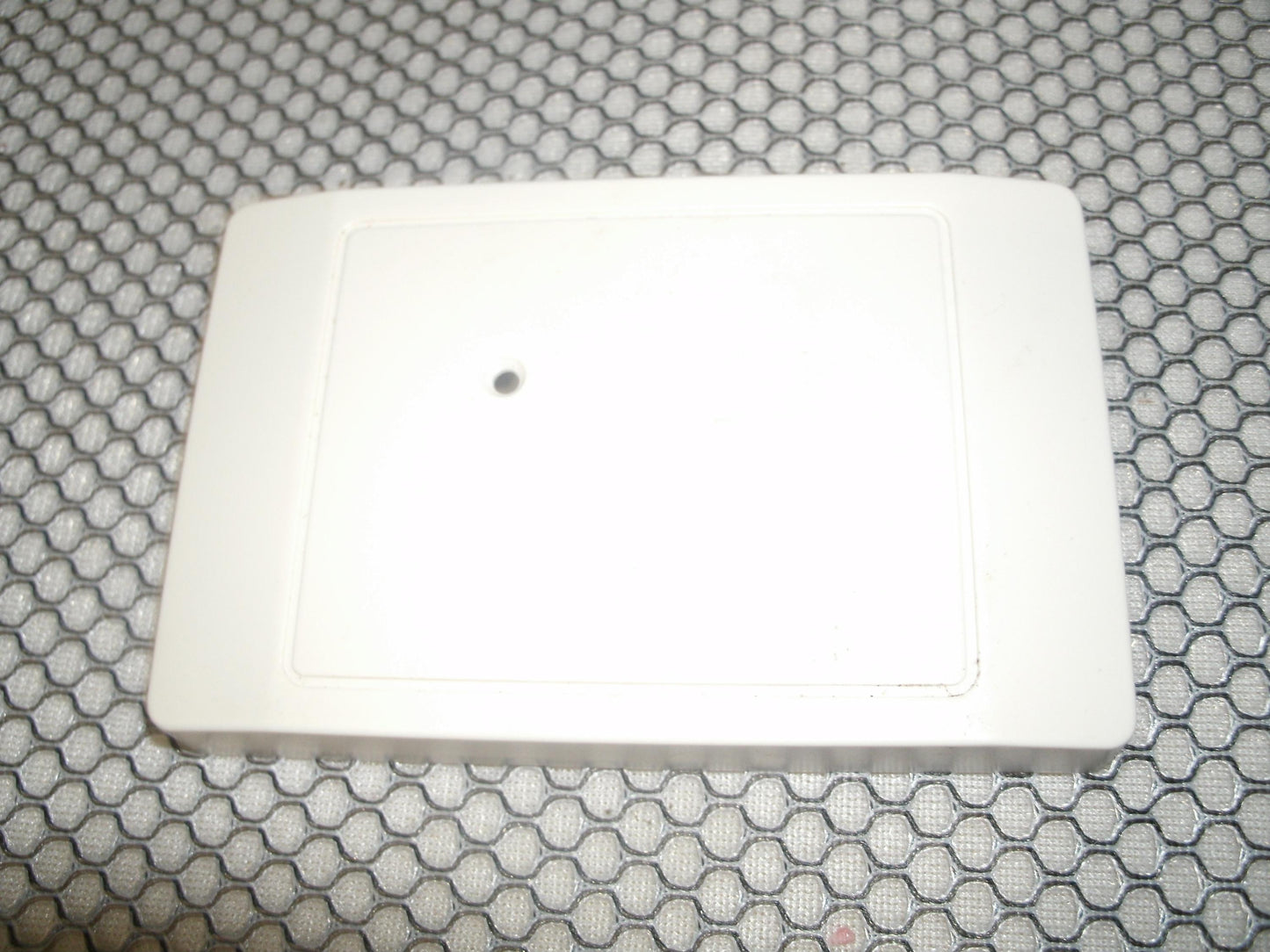 HID 5395-104-02 ThinLine II Wall Cover. Almond. (42)