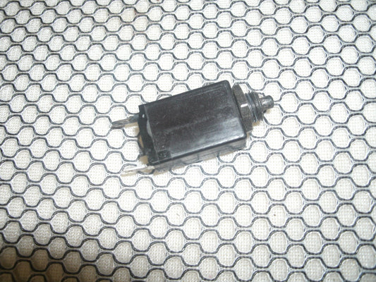 3 300 110 00 Switch. Refurbished.