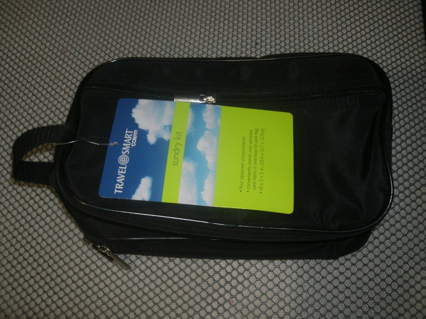 Travel Smart TS080SK Sundry Kit. New.