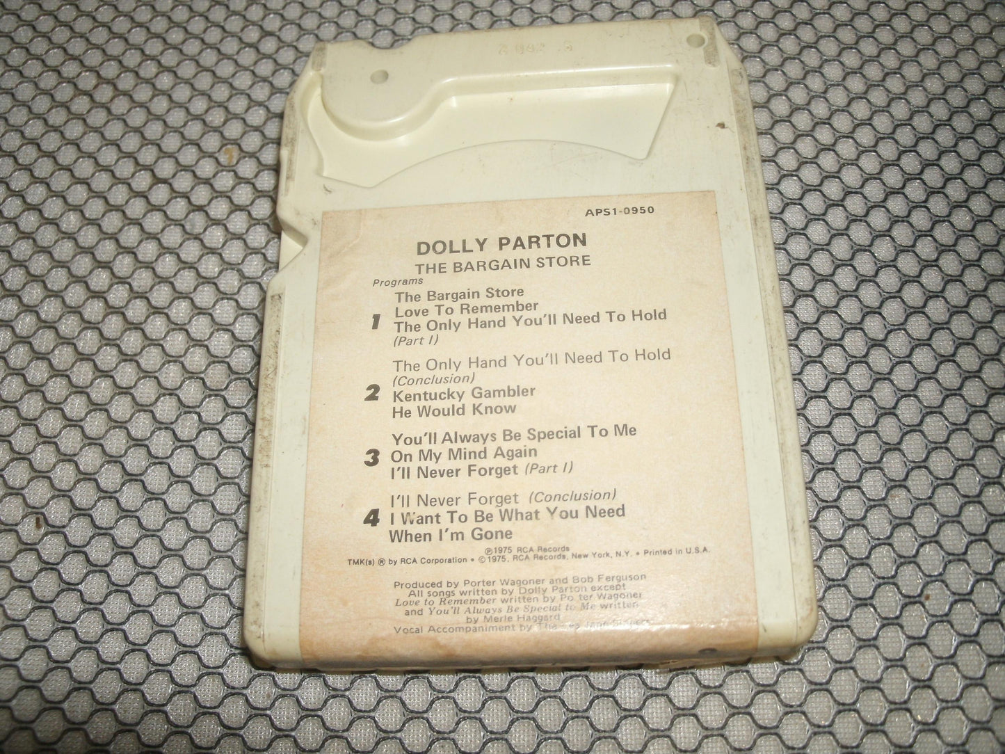 Dolly Parton. The Bargain Store. APS1-0950. Used.