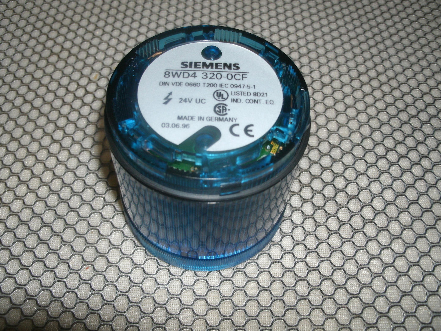 Siemens 8WD4 320-OCF Buzzer Unit. New.
