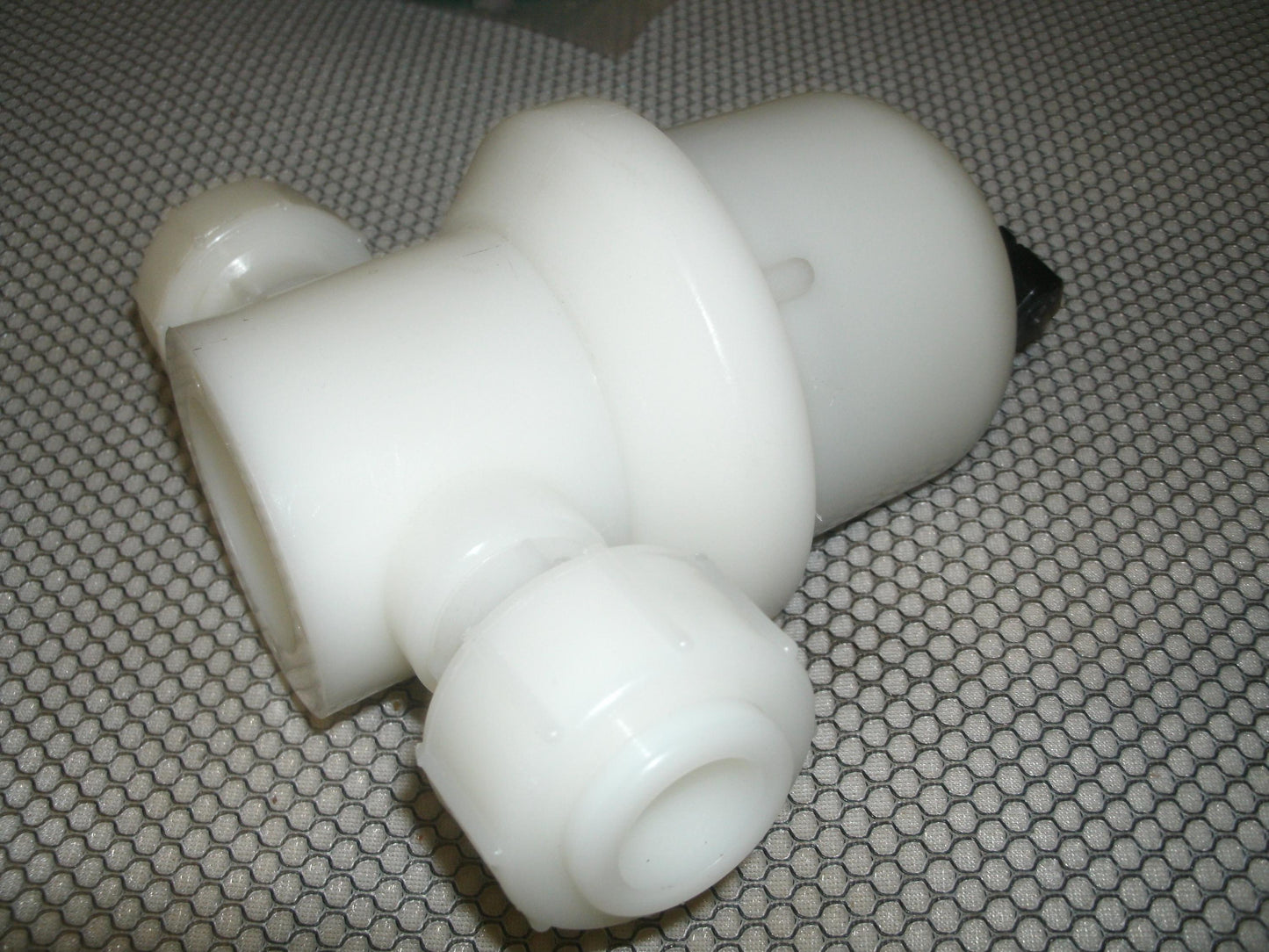 Poly-Flow Filter Assembly. New. P6ME4.