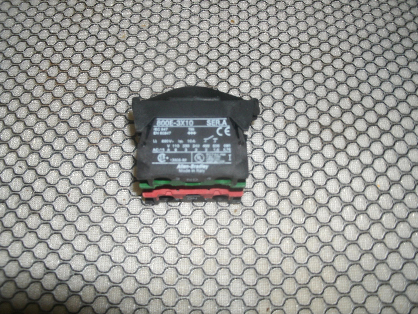 Allen Bradley 800E-3X01 Block. New. Ser.A.