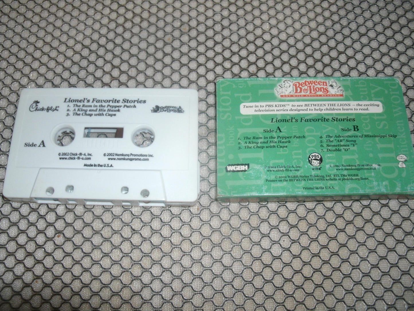 Between The Lions. Cassette. Used.