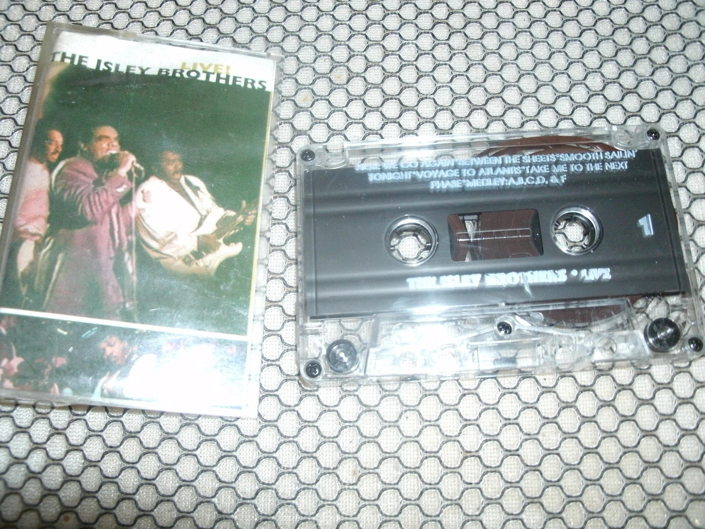The Isley Brothers. Live. Cassette. 075596153843.