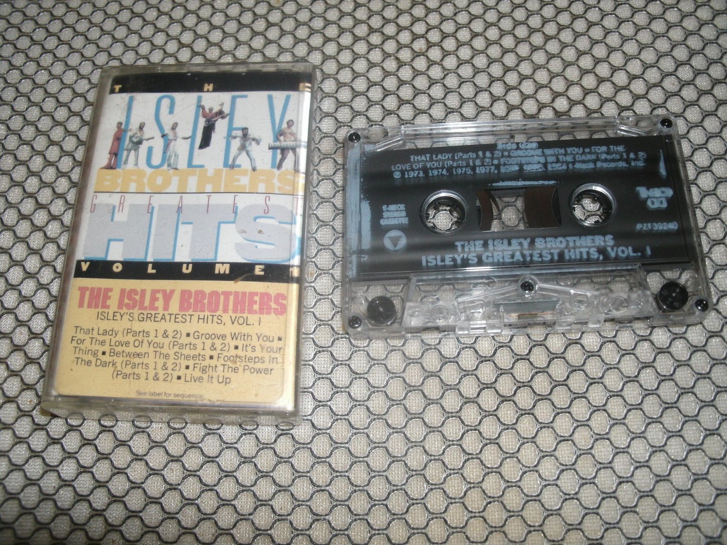 The Isley Brothers. PZT 39240 Greatest Hits.