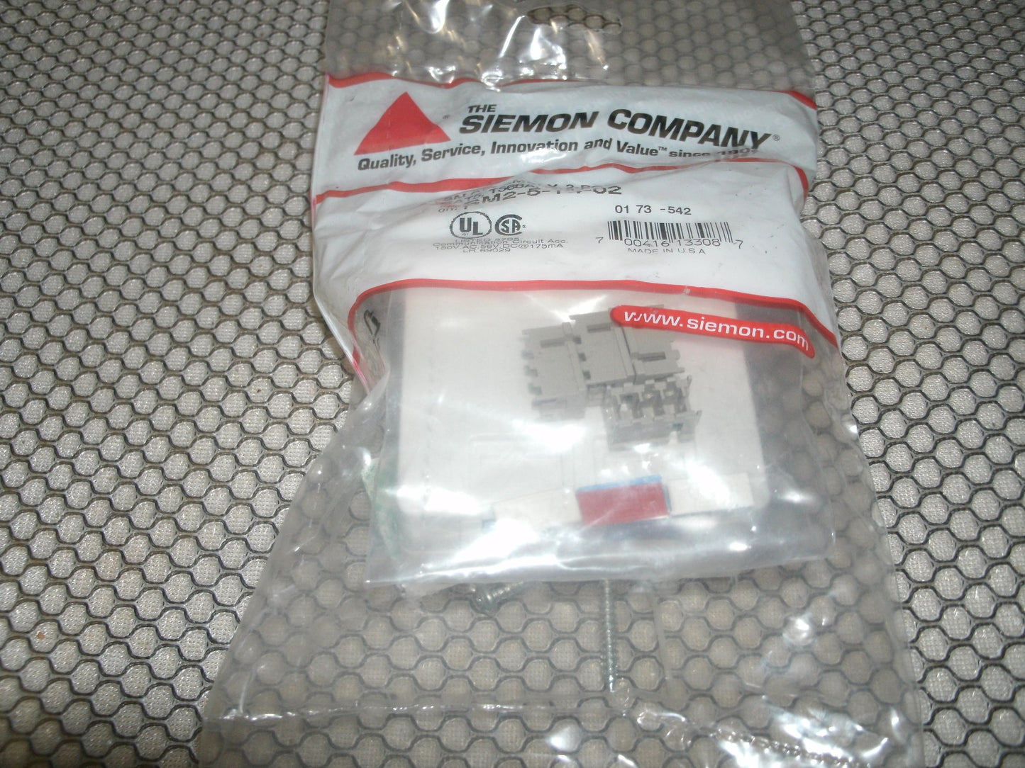 Siemon SM2-5-T4-02 2 Port Assembly. New. White.