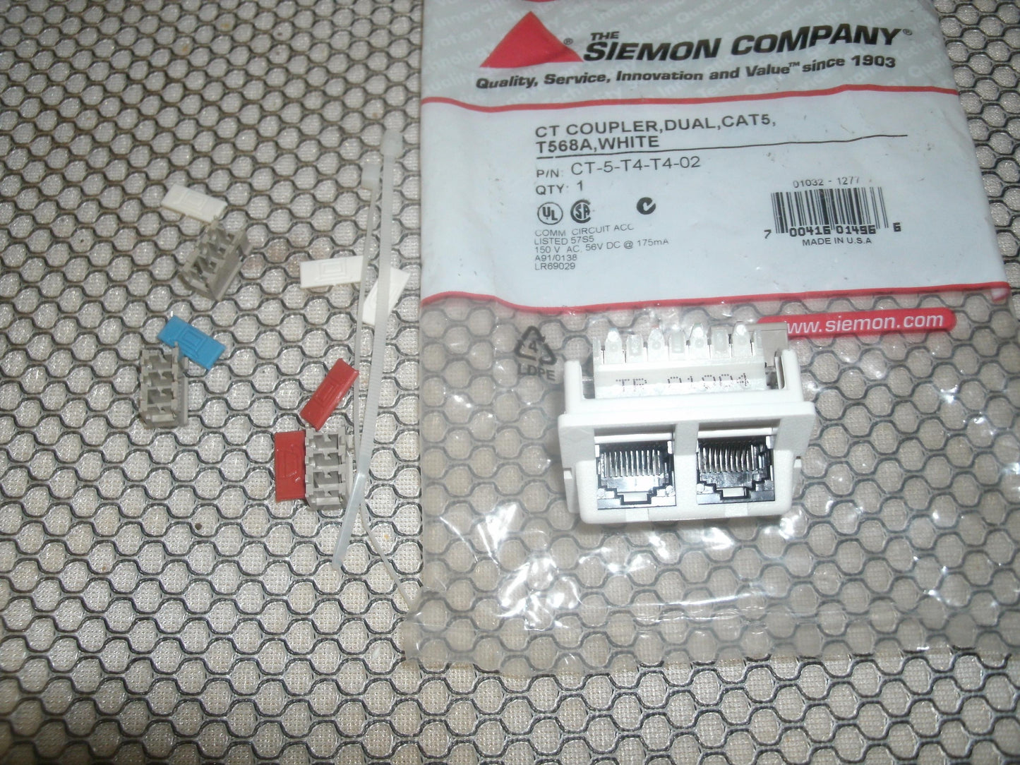 Siemon CT-5-T4-T4-02 CT Coupler. Dual. 2 Port. New.
