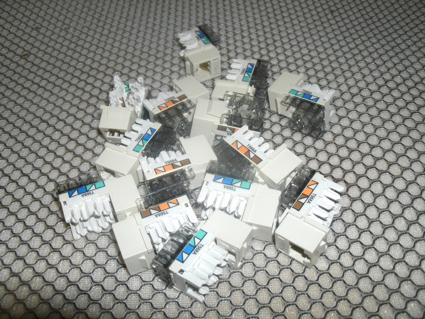 C5e+ X5EOW VKU CAT 5 E Connector. LOT of 13. New.