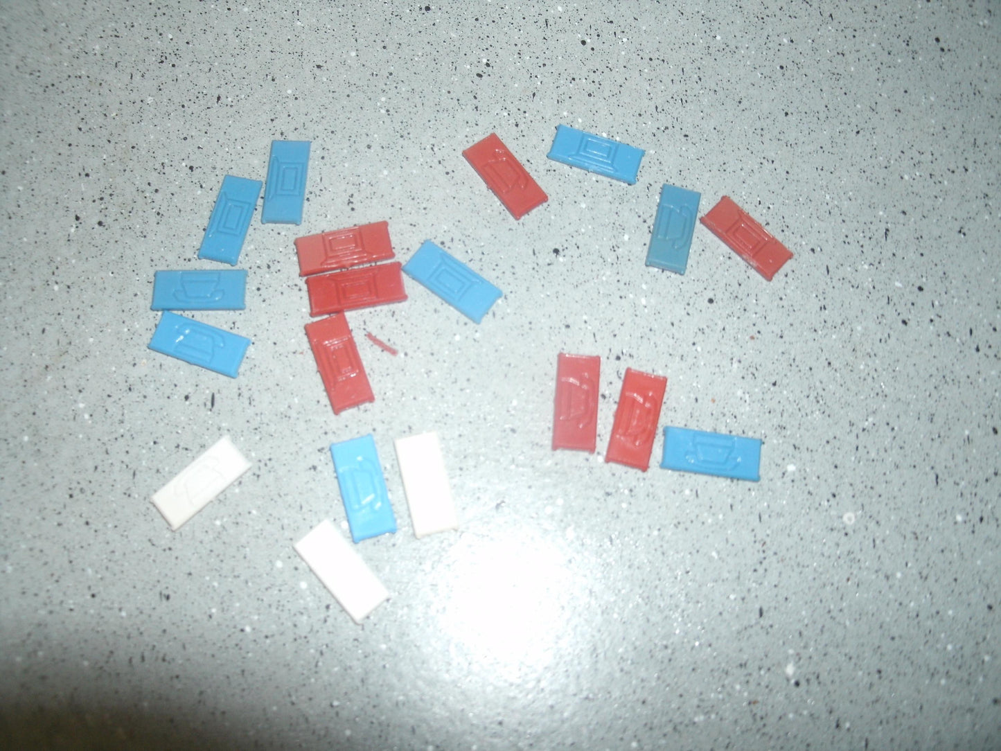 Siemon 100.2494 Telephone Clips. New. 19 Count.