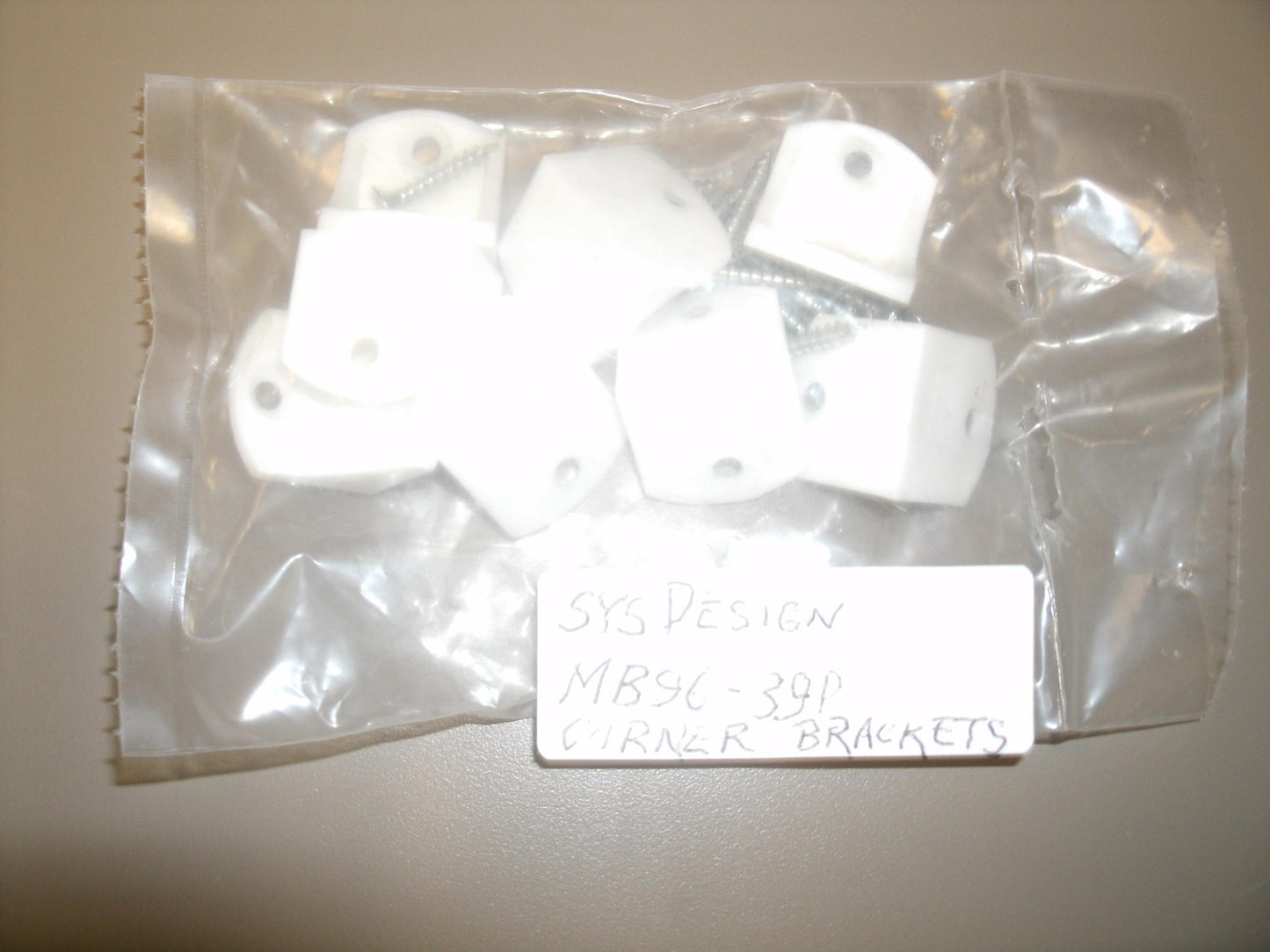 SysDesign MB96-39P Corner Brackets. New.