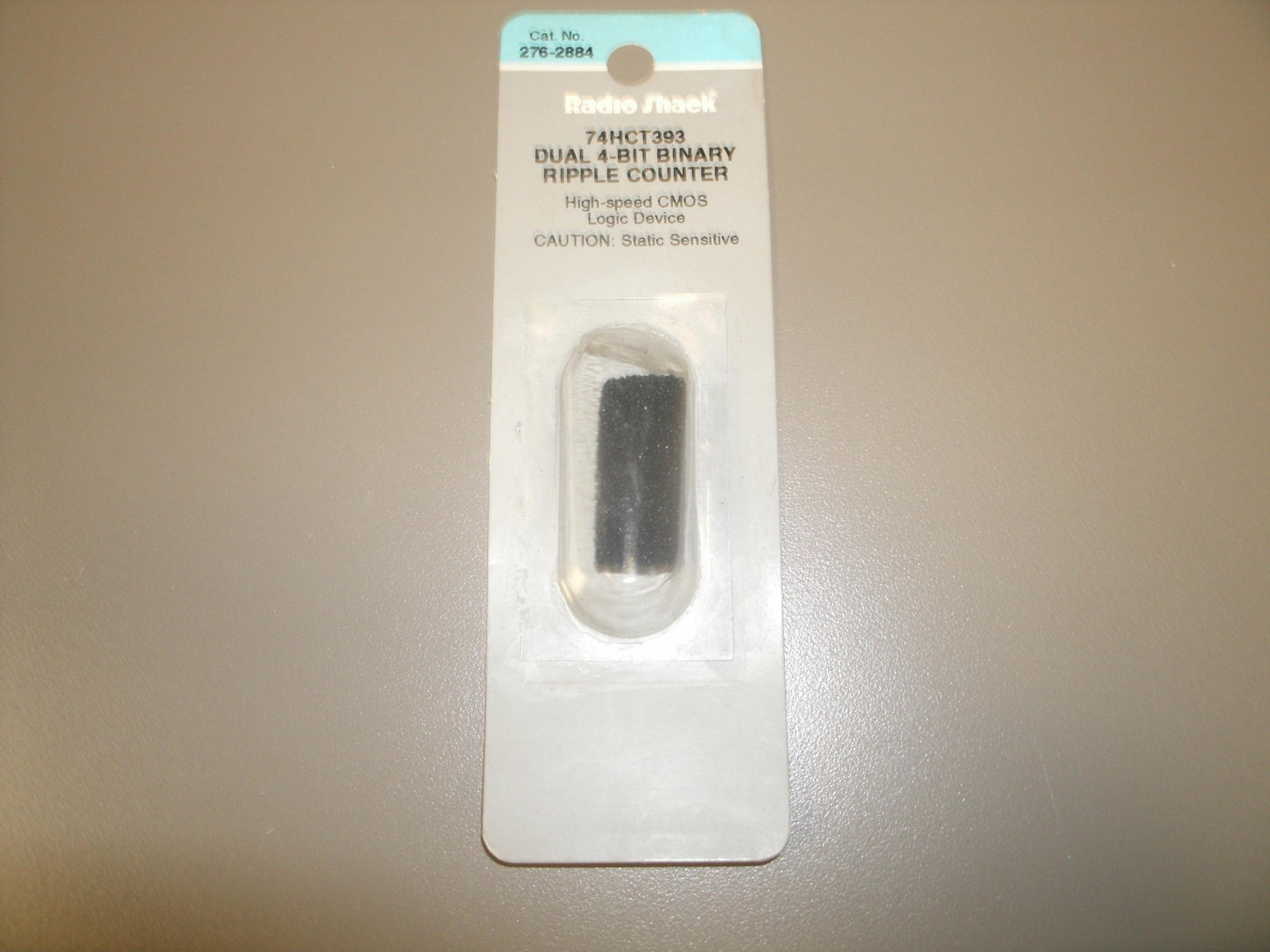Radio Shack 74HCT393 Dual 4-Bit Binary Ripple Counter.