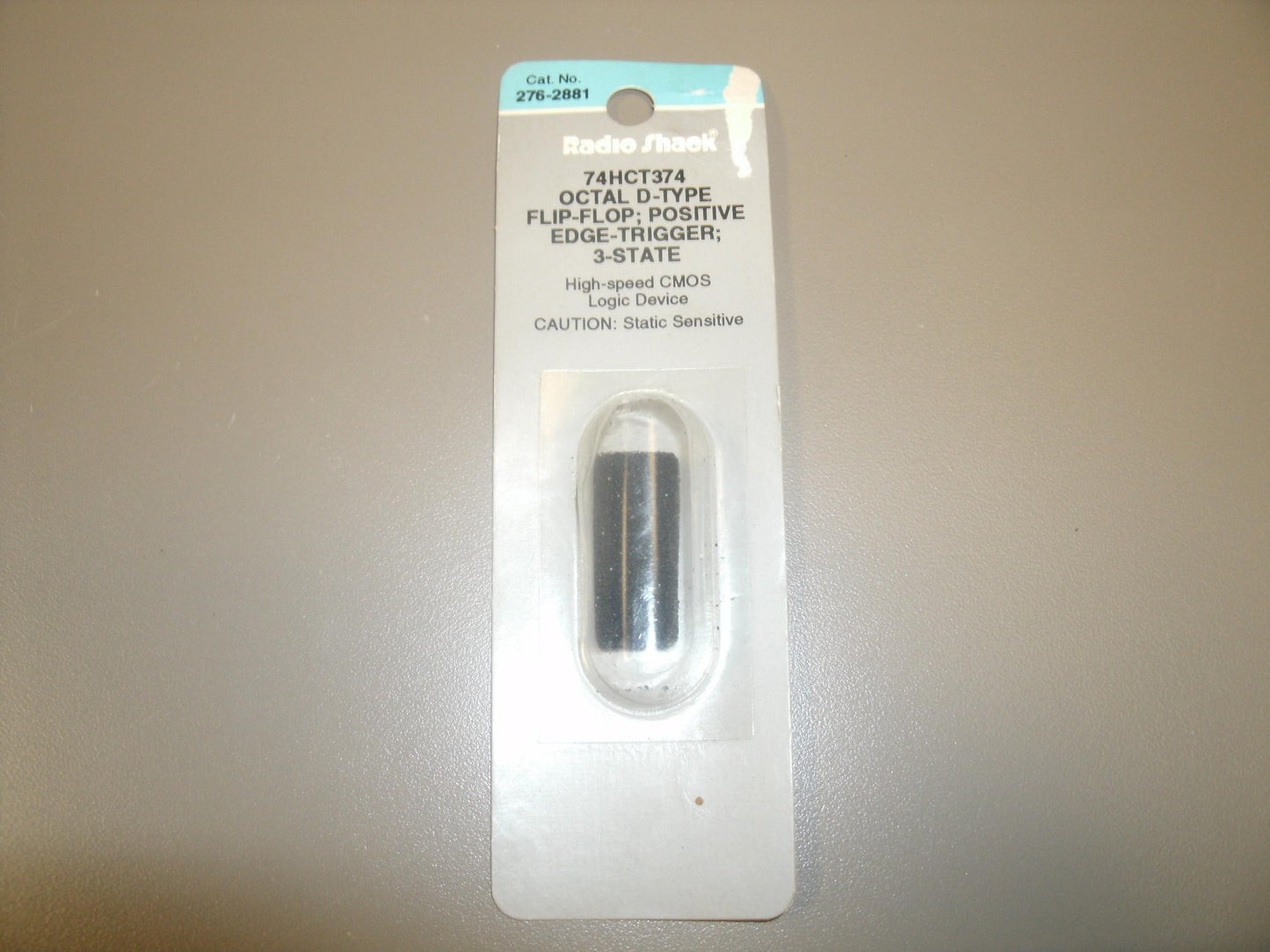 Radio Shack 74HCT374 Octal Buffer/Line Driver; 3-State.