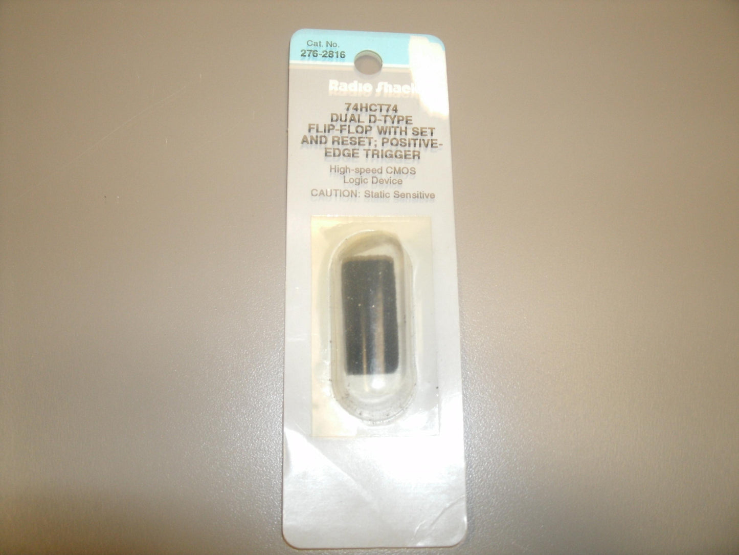 Radio Shack 74HCT74 Dual D-Type Flip-Flop with Set.