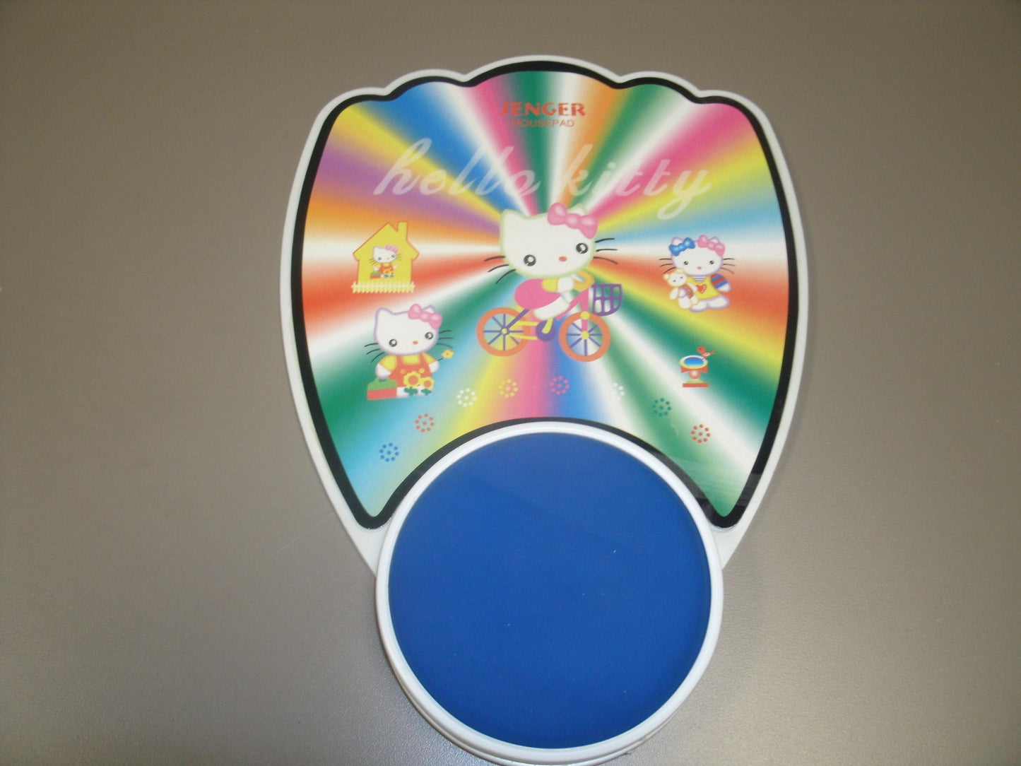 Wristease Magnet Massage Mouspad. Hello Kitty. New.