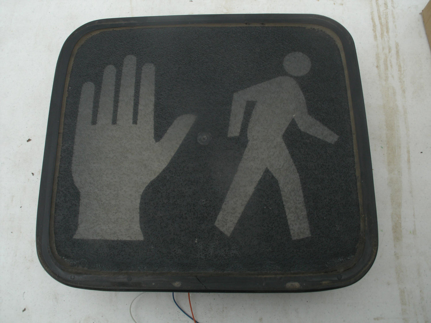 U.S. Traffic LEDP-HMM-001 Hand Man LED Light. Refurbished.