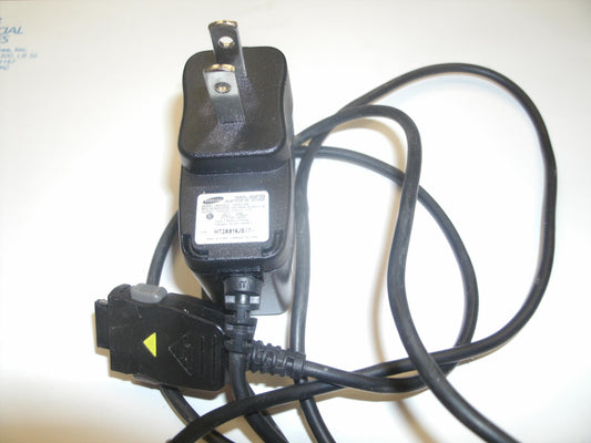 Samsung TAD037JBE Home Charger. Refurbished.