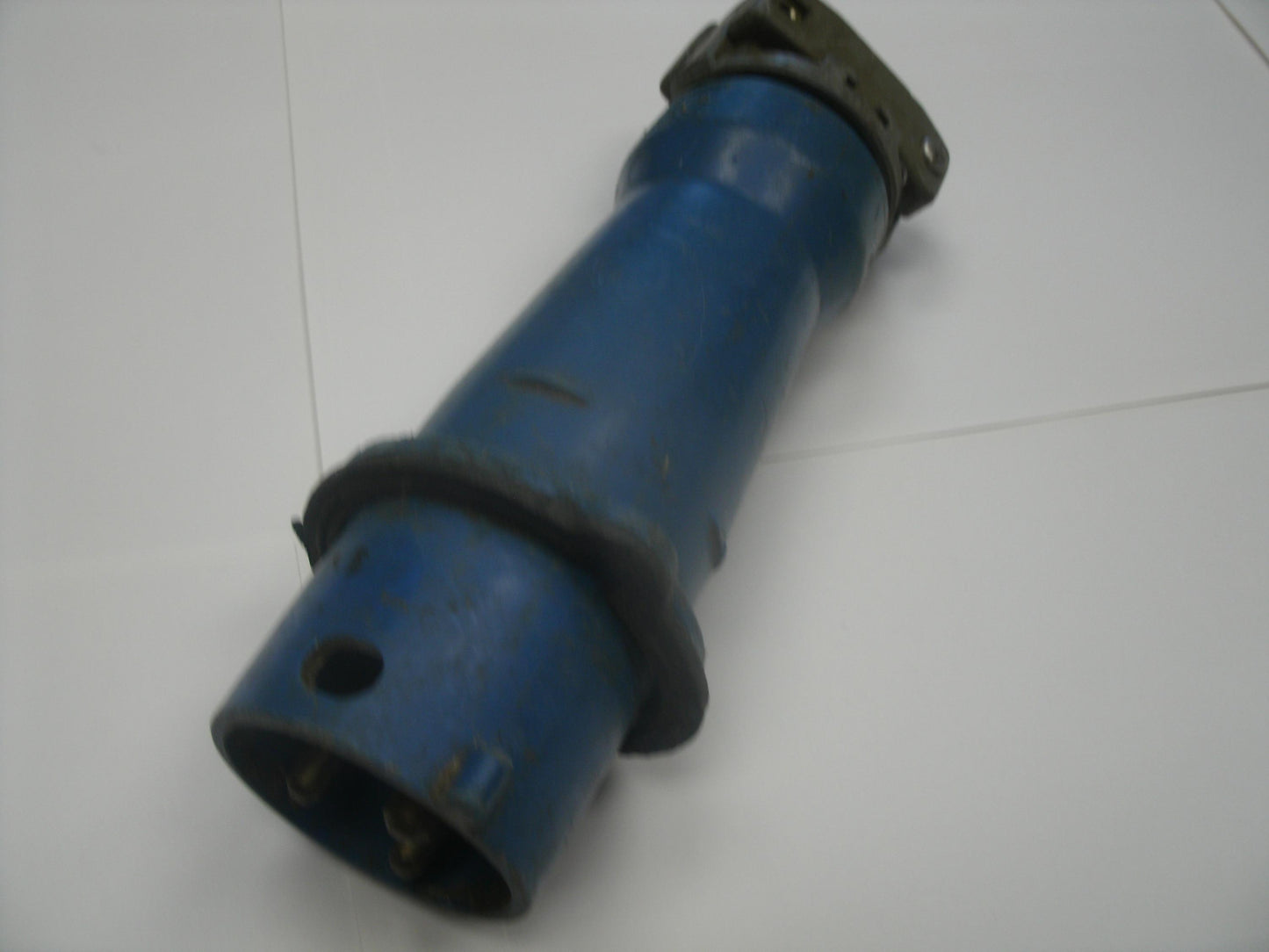 Hubbell Plug 330P6W Phase 3, 30 Amp, 30A, 250VAC. Used.