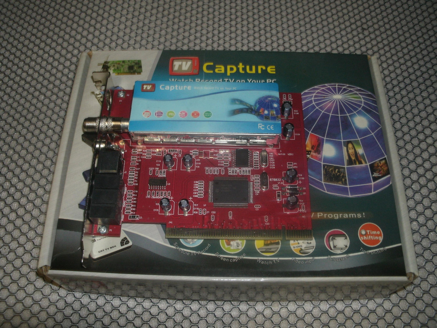 PC TV Capture 7130 TV Tuner PCI Card with Remote. New.