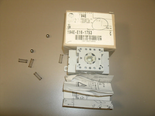 Allen-Bradley 194E-E16-1753 Disconnect Switch. (W24)