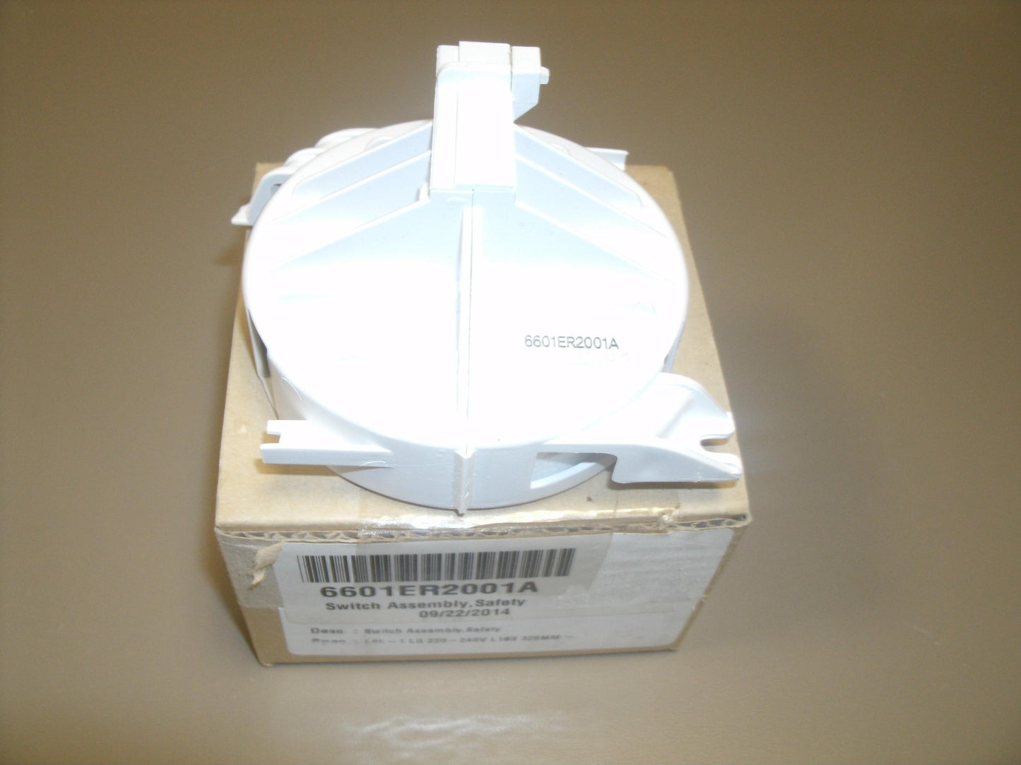 LG 6601ER2001A Safety Switch Assembly. New. (W24)