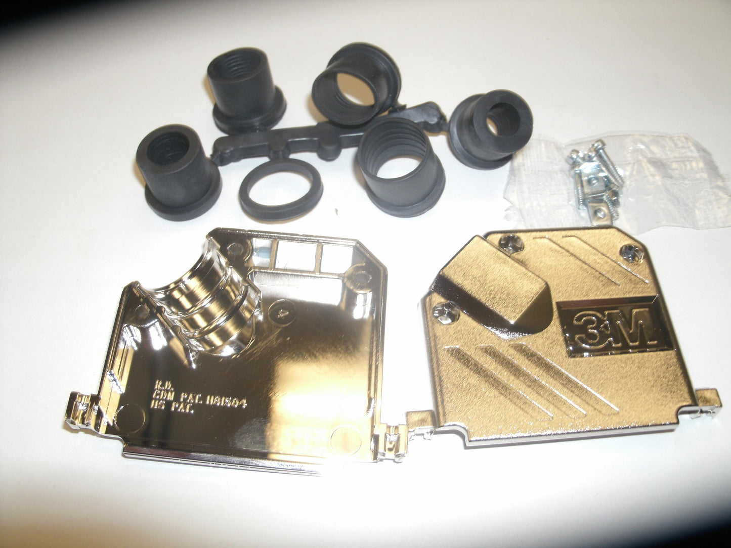 3M 3357-6537-1C. New. Two Piece Backshell Connector. New.