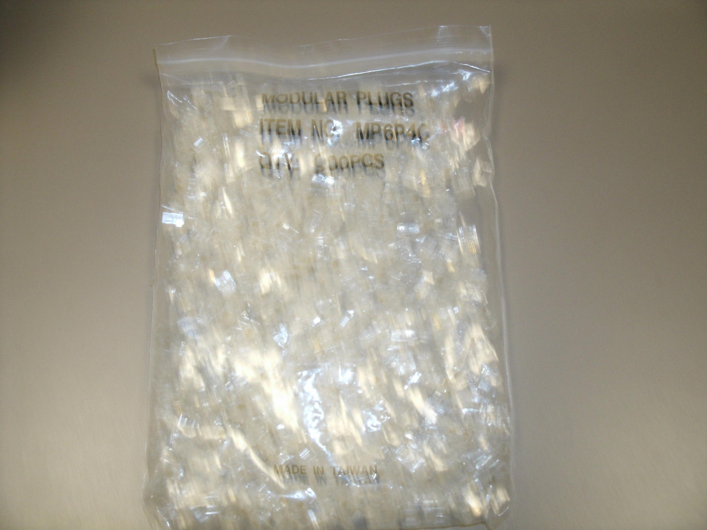 Ideal MP6P4C RJ-11 Modular Plugs. 500 Count. New.