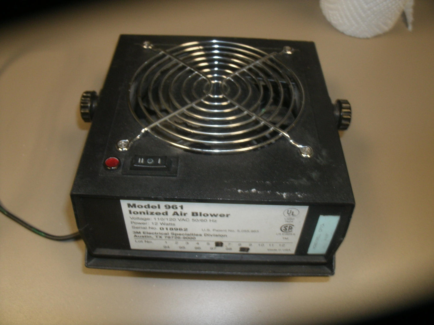 3M 961 Ionized Air Blower. 2 Speeds. Honeywell M-3157. (W25).