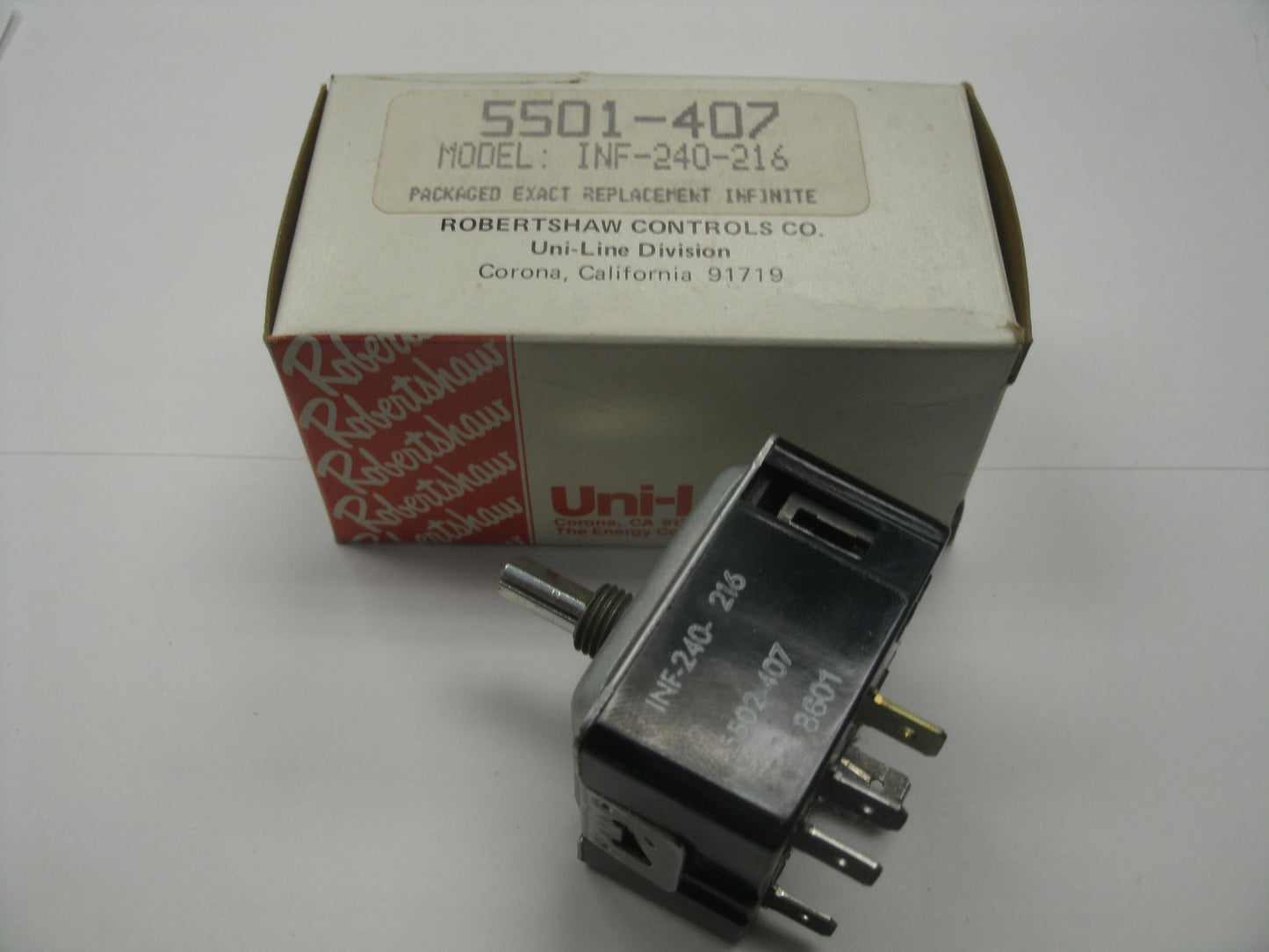 Robertshaw INF- 240-216 Control Switch. New. 5501-407.