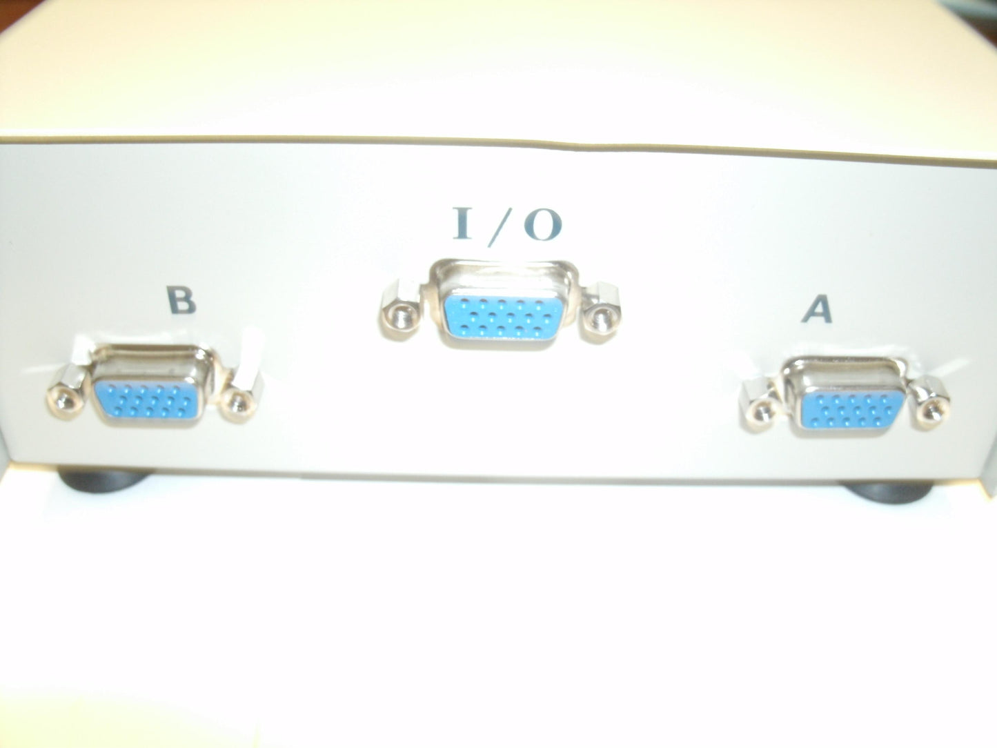 QVS CA298-2S SureGrip AB Data Switch. New. (C)