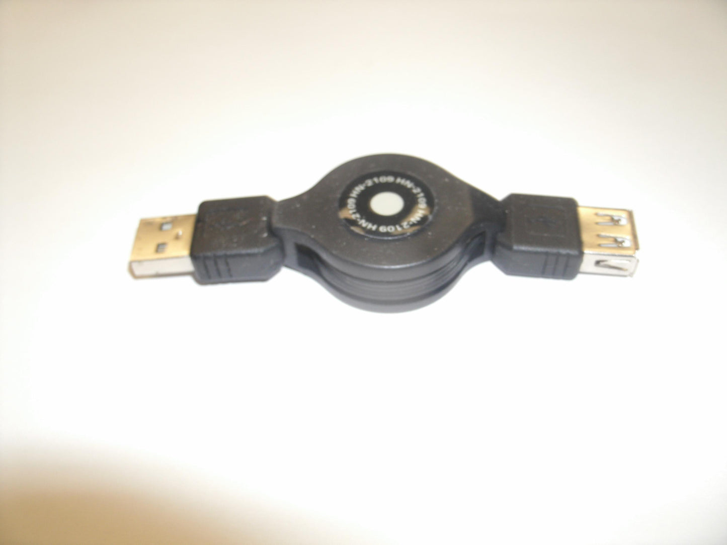 EMTC USB HN-2109 Retractable Extension Cord. New.