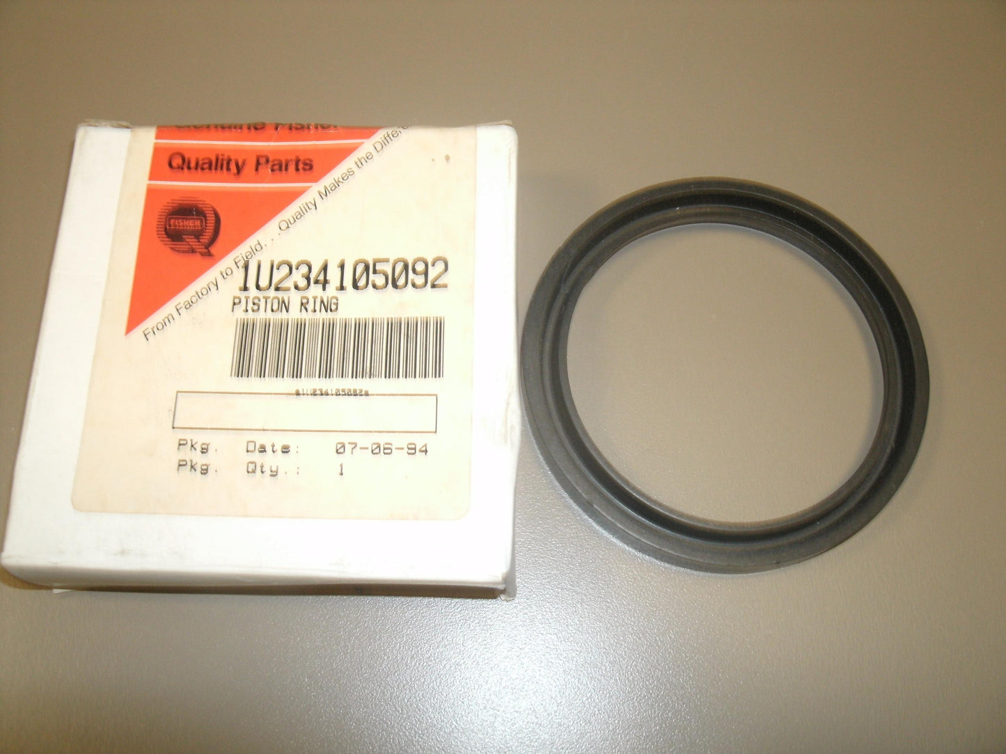 Fisher 1U234105092 Piston Ring. New.
