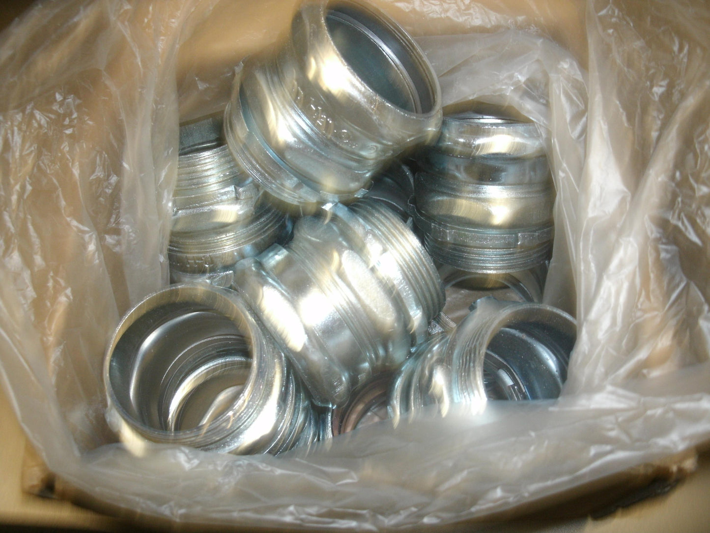 Eaton 654 Crouse-Hinds Compression Type Connector For Thinwall.