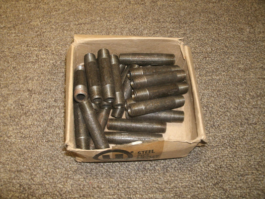 U-Brand 01560, 1/4" X 2 1/2" Black Steel Nipples. New.
