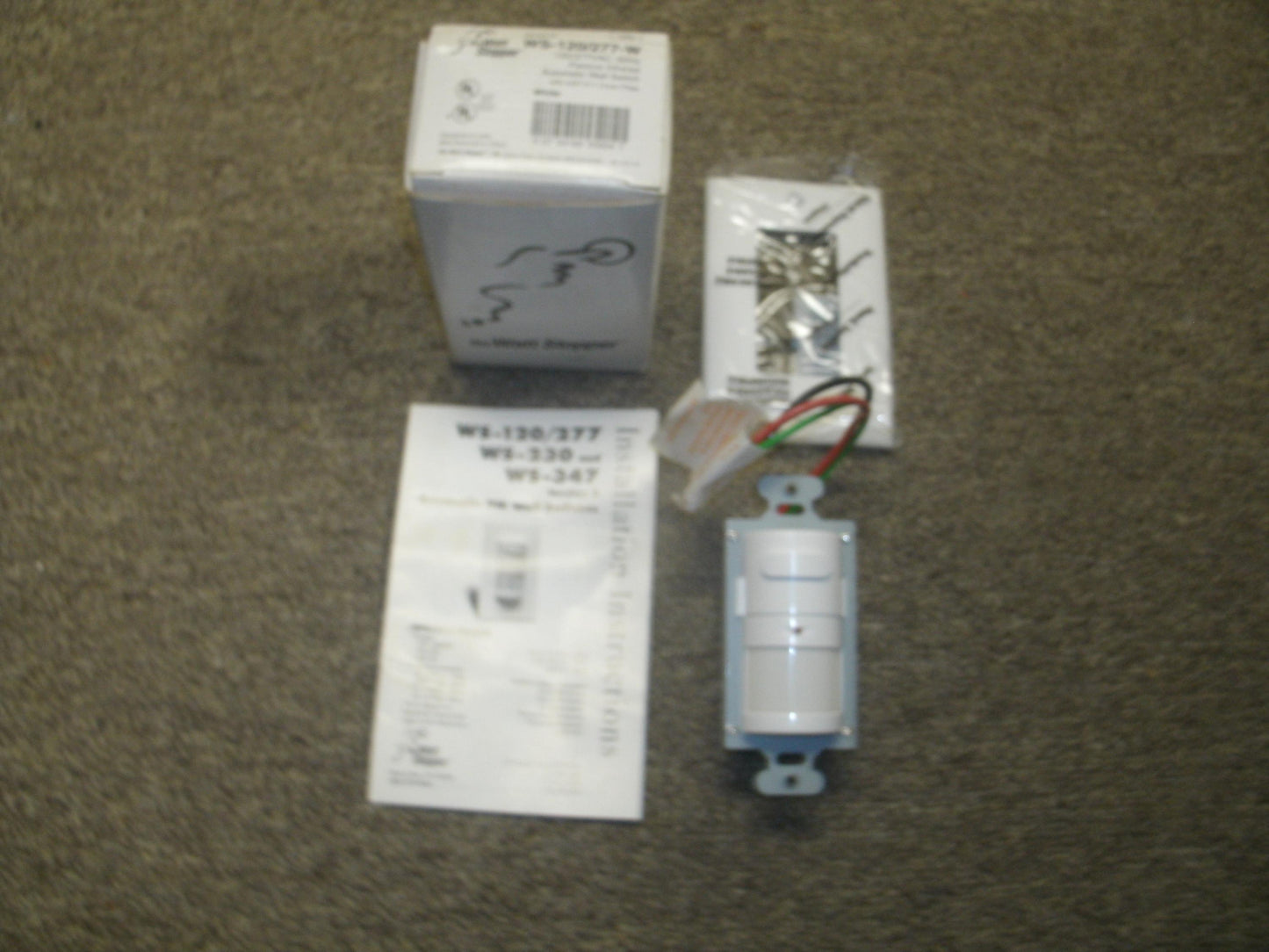 Wattstopper WS-120/277-W Infrared Automatic Wall Switch. New.