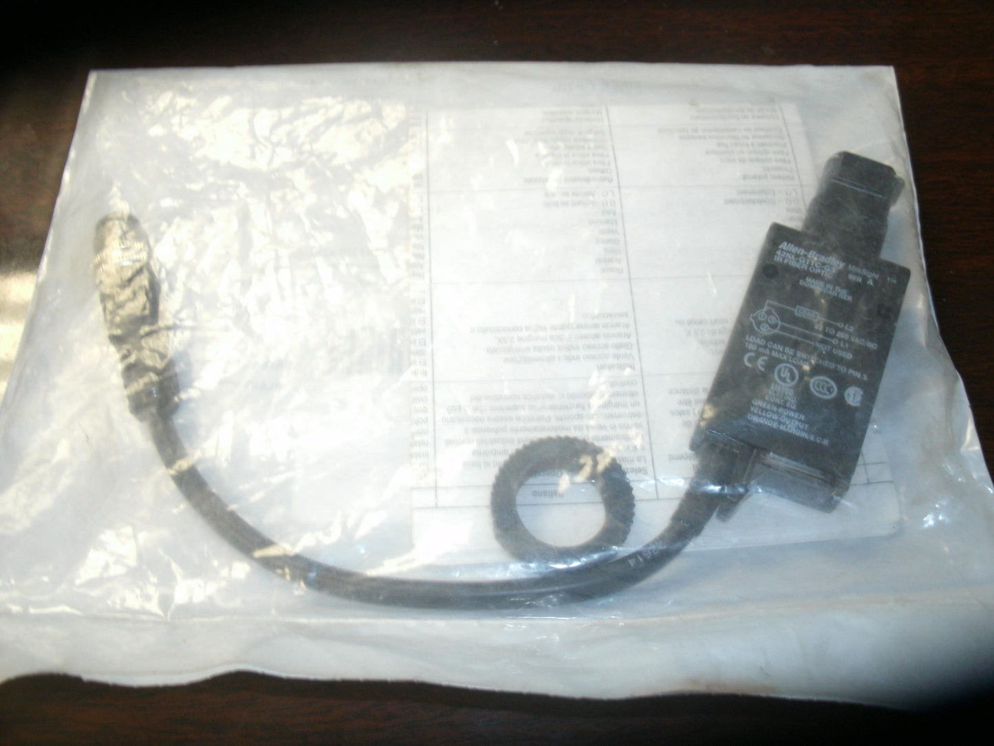 Allen-Bradley 42KL-G1TC-G3 Photoswitch Sensor. (31)