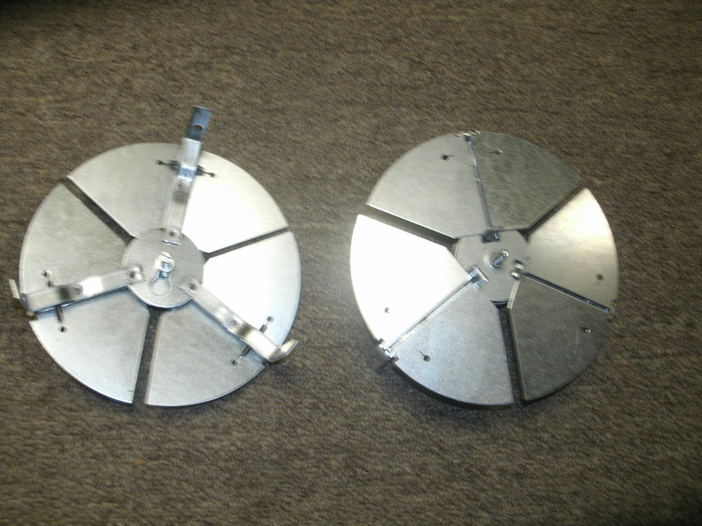 Titus 30059301 Air Balancing 6" Round Damper, Neck Mounted.