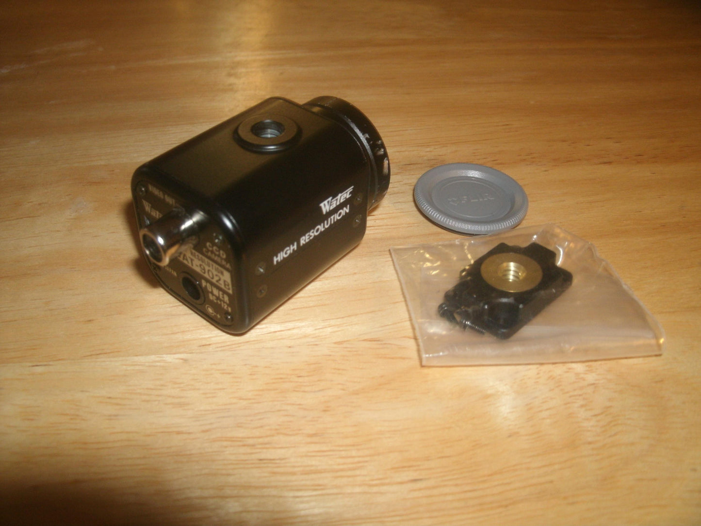 Watec WAT-902B High Resolution CCD Camera. (B10)
