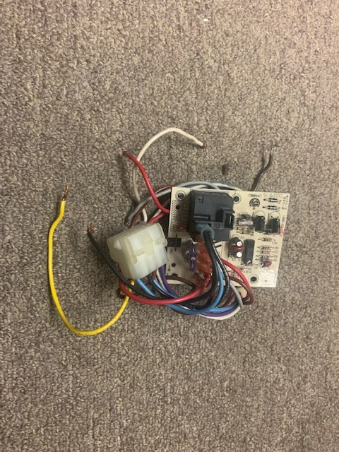 Carrier Bryant Payne Fan Control Board CESO130003-01. (D)
